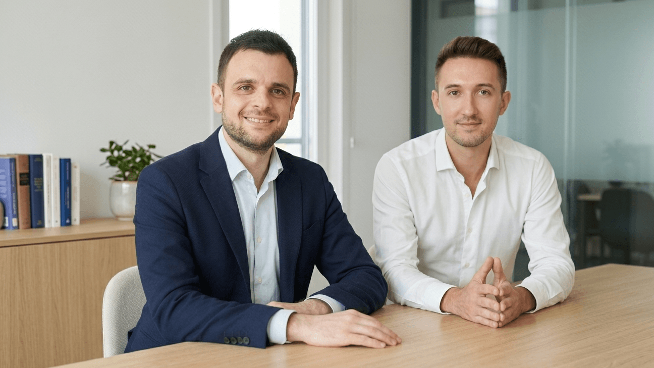 Hossayne Tahiri et Julien Derrien, cofondateurs de Pakteo